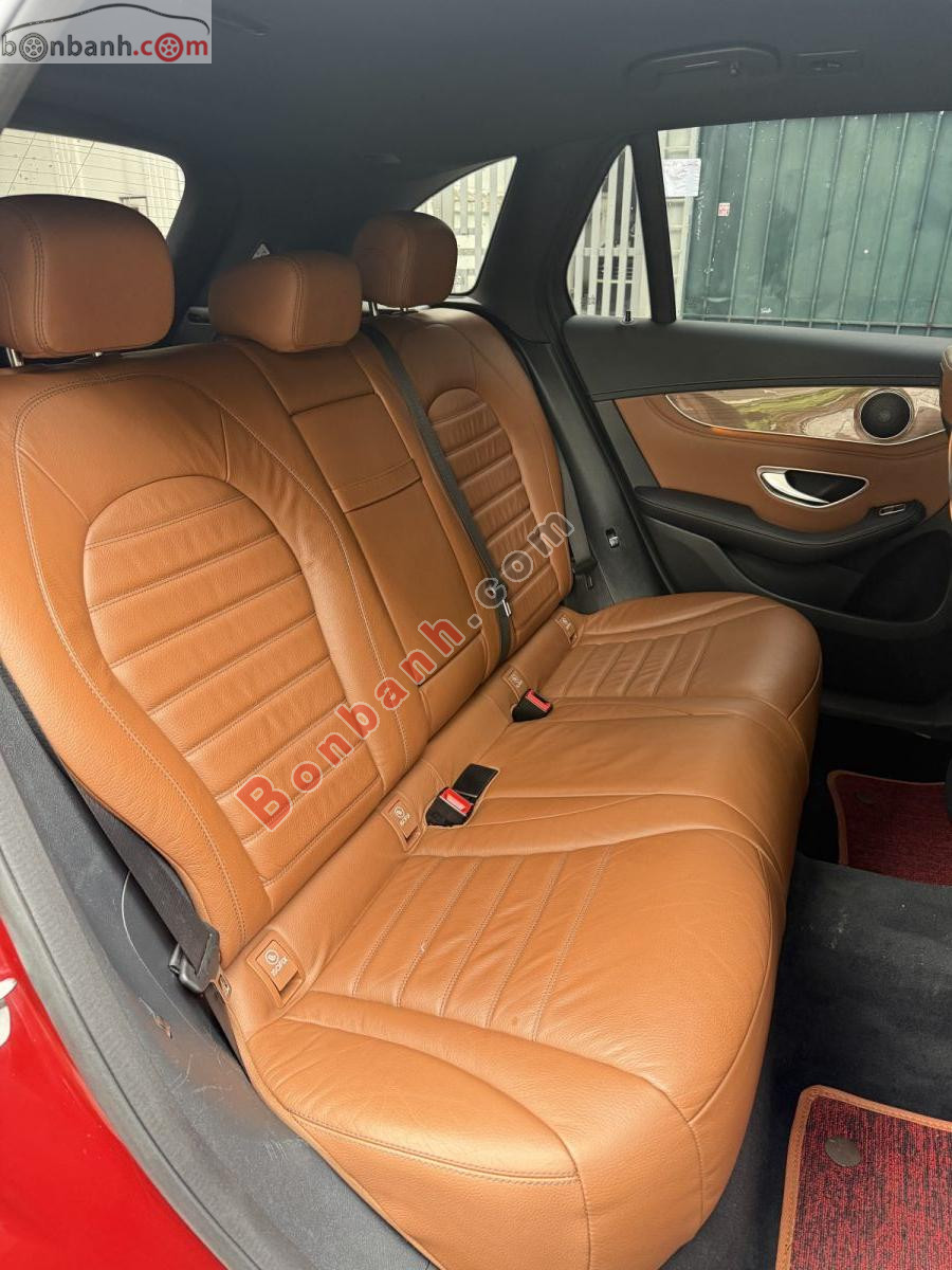 Bán ô tô Mercedes Benz GLC 250 4Matic - 2017 - xe cũ