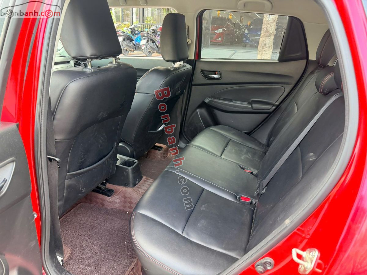 Bán ô tô Suzuki Swift GLX 1.2 AT - 2021 - xe cũ