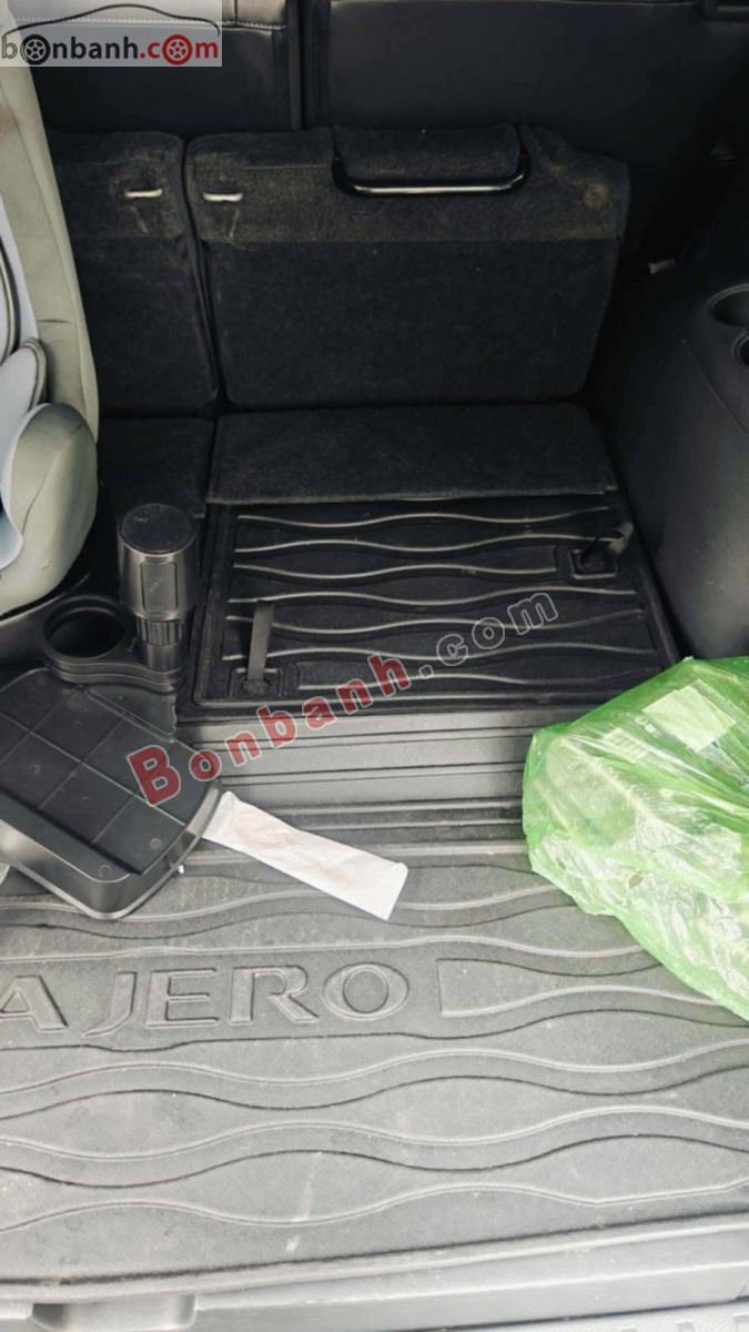 Bán ô tô Mitsubishi Pajero Sport 2.4D 4x4 AT - 2021 - xe cũ