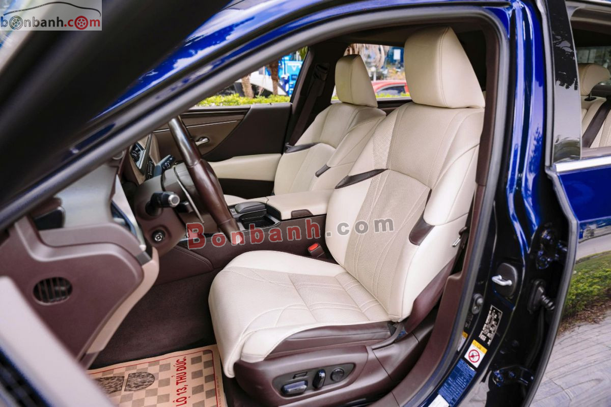 Bán ô tô Lexus ES 250 - 2018 - xe cũ