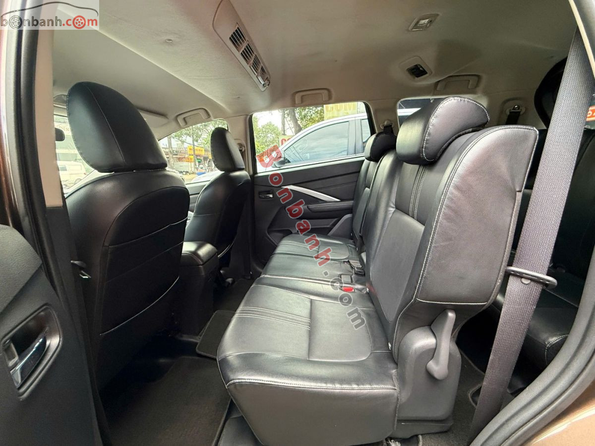 Bán ô tô Mitsubishi Xpander Premium 1.5 AT - 2022 - xe cũ