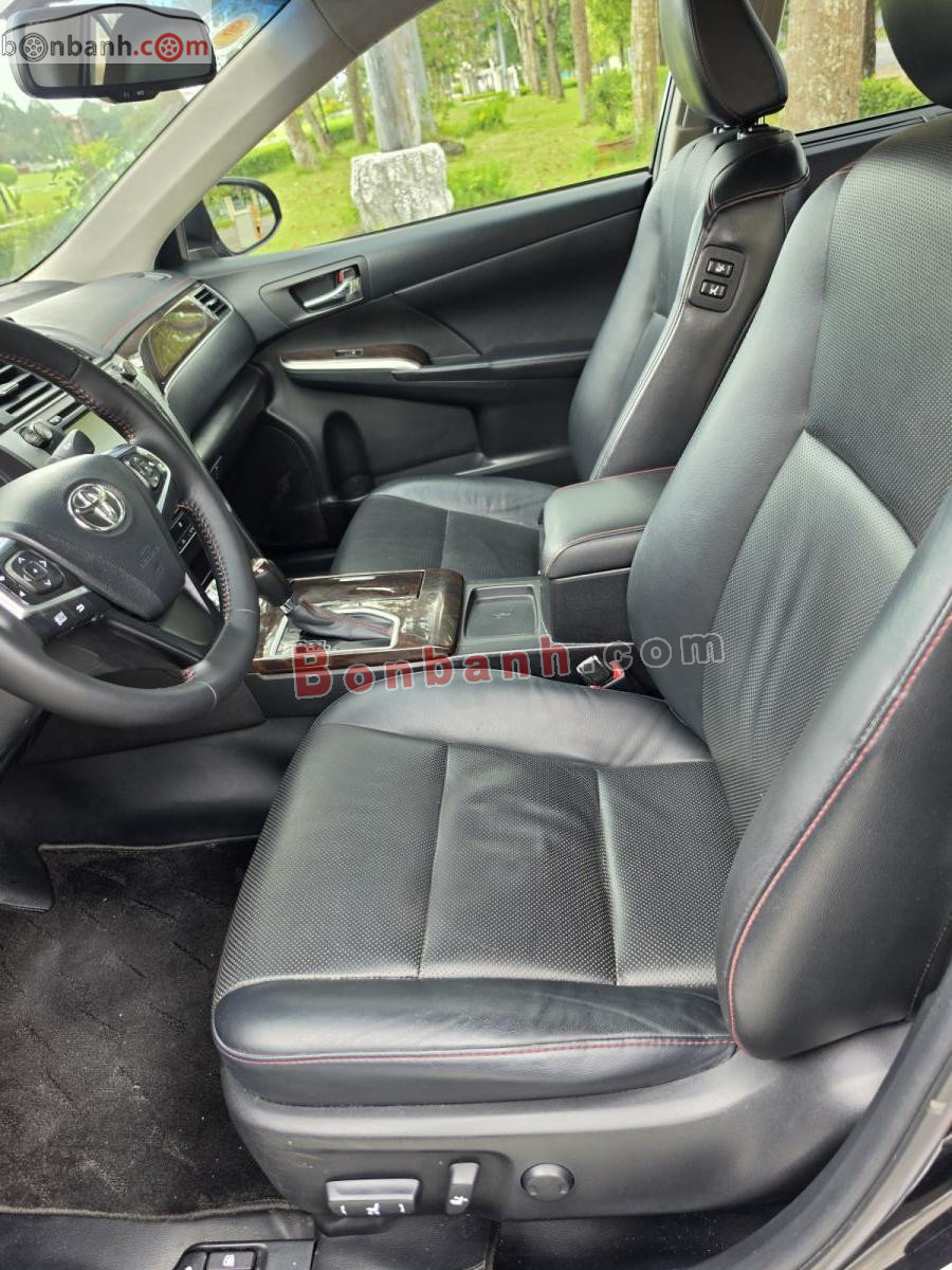 Bán ô tô Toyota Camry 2.5Q - 2016 - xe cũ