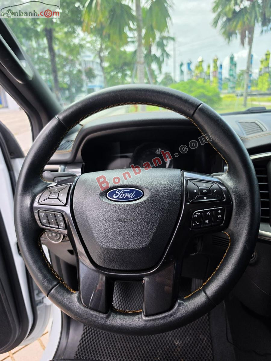 Bán ô tô Ford Ranger Wildtrak 2.0L 4x4 AT - 2021 - xe cũ