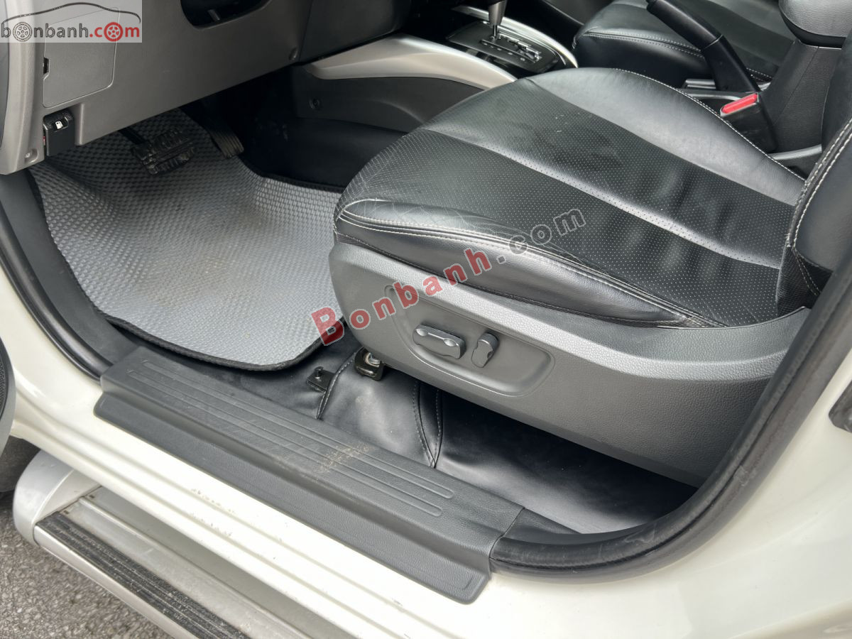 Bán ô tô Mitsubishi Triton 4x2 AT Mivec - 2018 - xe cũ