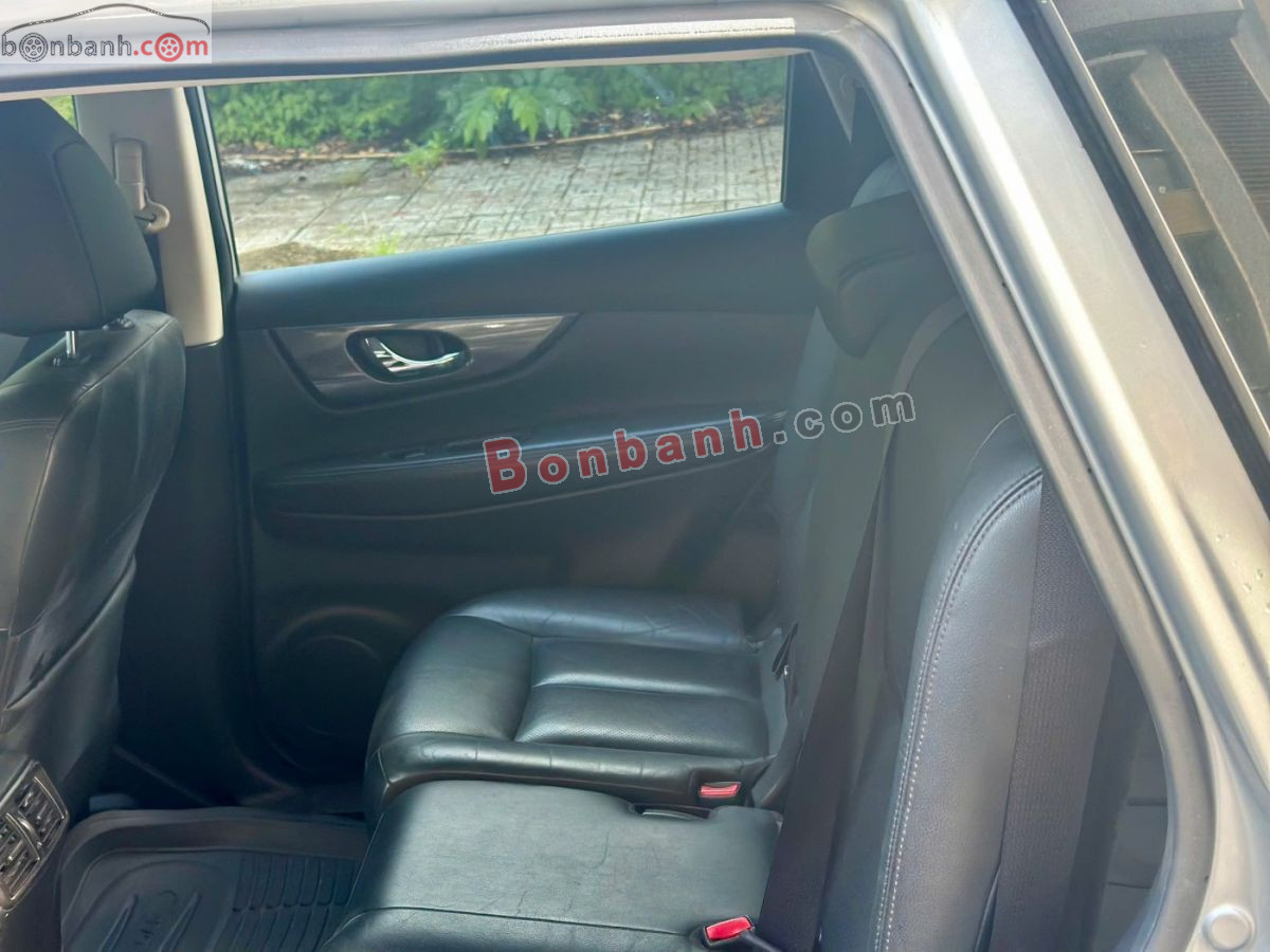 Bán ô tô Nissan X trail 2.5 SV 4WD Premium - 2018 - xe cũ