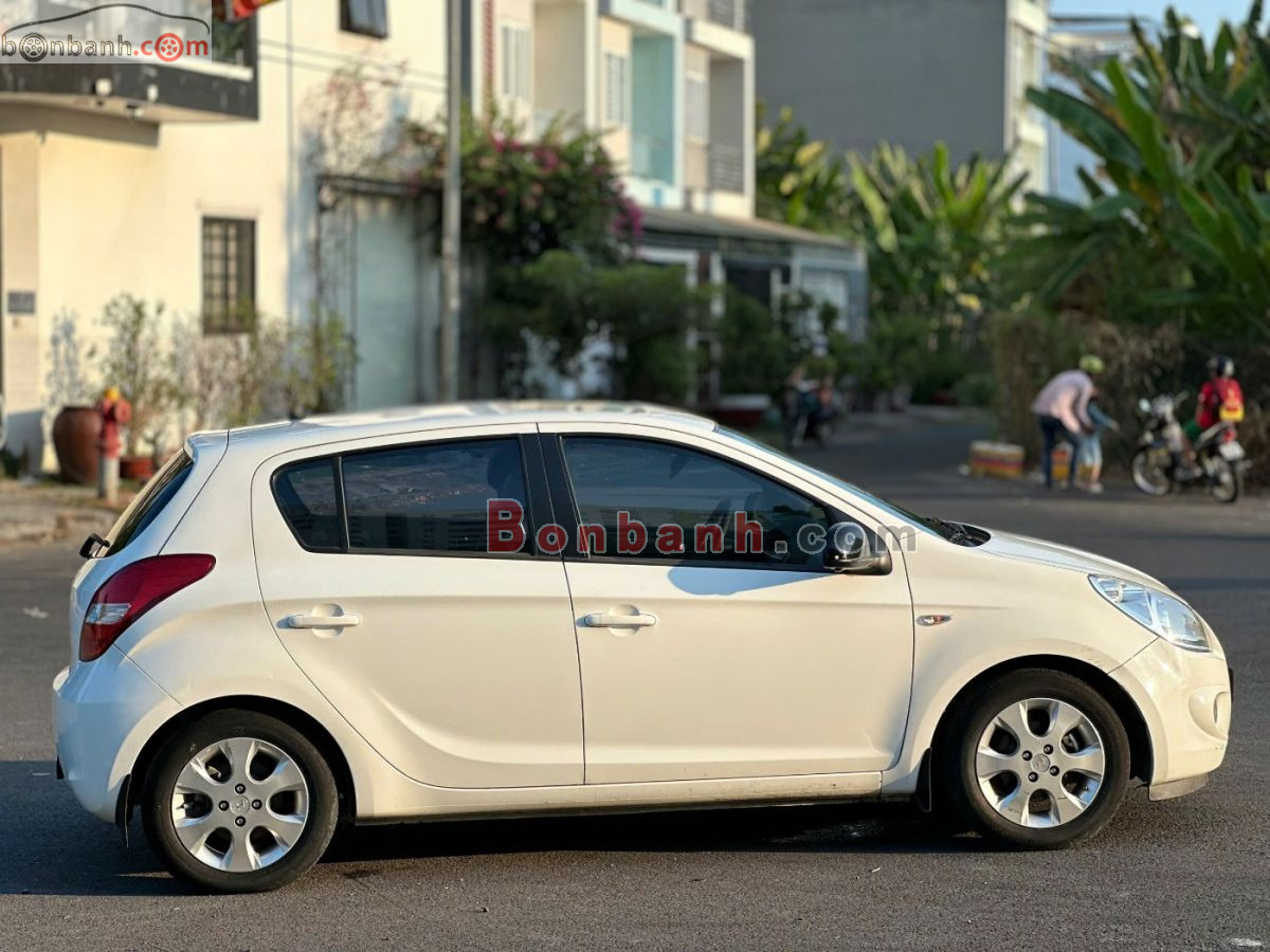 Bán ô tô Hyundai i20 1.4 AT - 2011 - xe cũ
