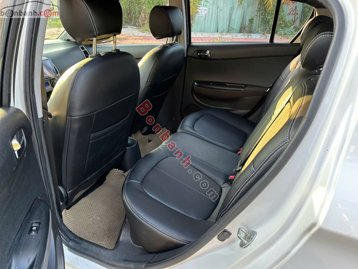 Bán ô tô Hyundai i20 1.4 AT - 2011 - xe cũ