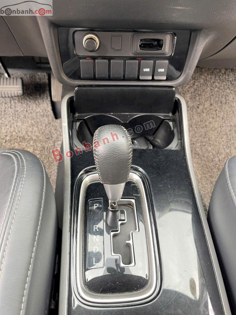 Bán ô tô Mitsubishi Outlander 2.0 CVT - 2023 - xe cũ