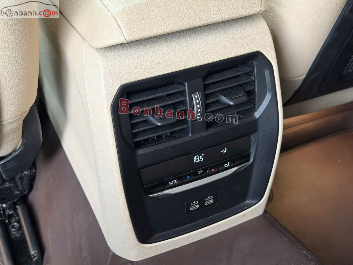 Bán ô tô BMW 3 Series 320i Sport Line - 2023 - xe cũ