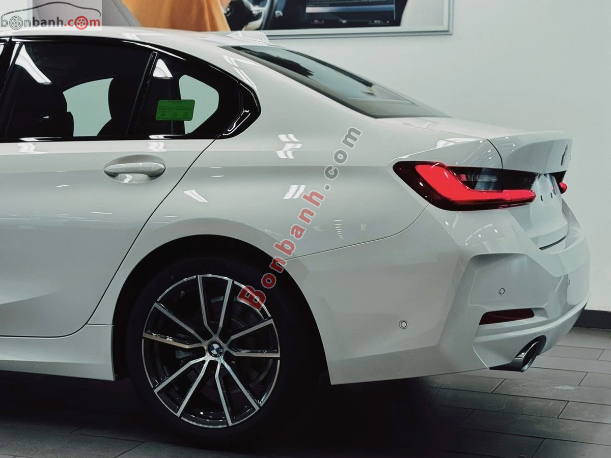 Bán ô tô BMW 3 Series 320i Sport Line - 2025 - xe mới