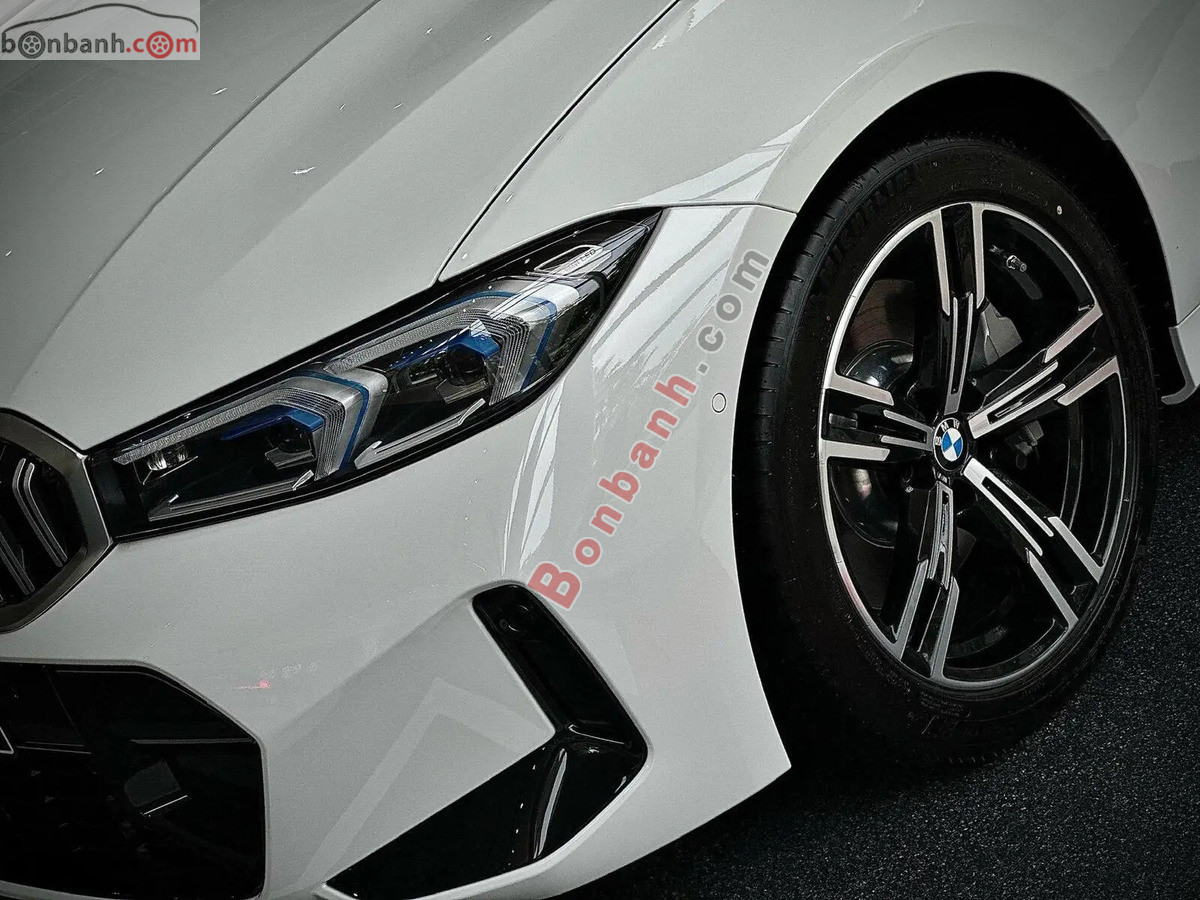 Bán ô tô BMW 3 Series 320i M Sport - 2025 - xe mới