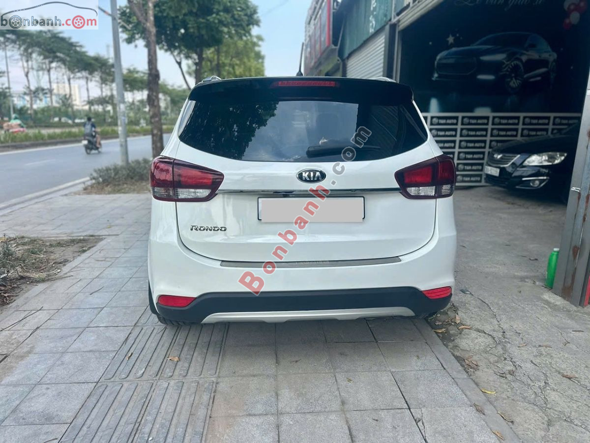 Bán ô tô Kia Rondo GAT - 2018 - xe cũ