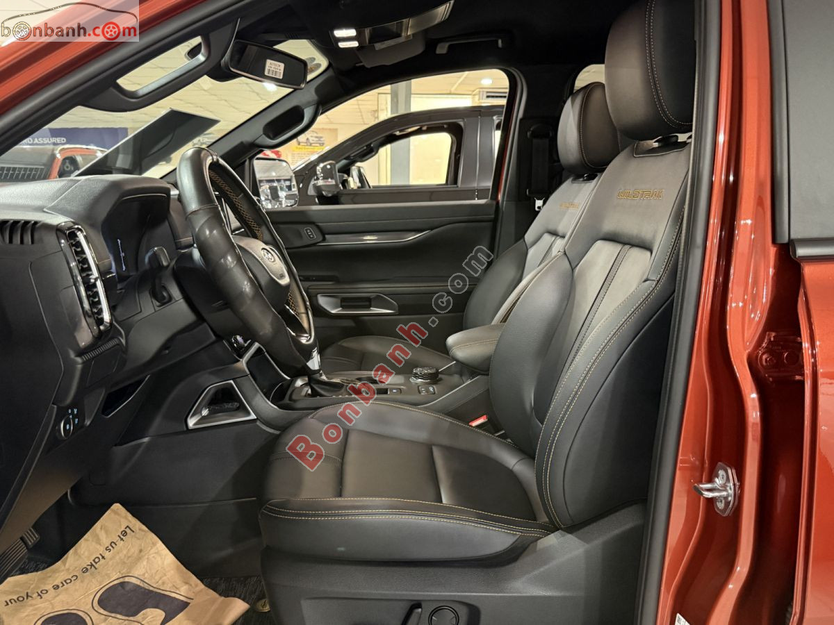 Bán ô tô Ford Ranger Wildtrak 2.0L 4x4 AT - 2025 - xe cũ