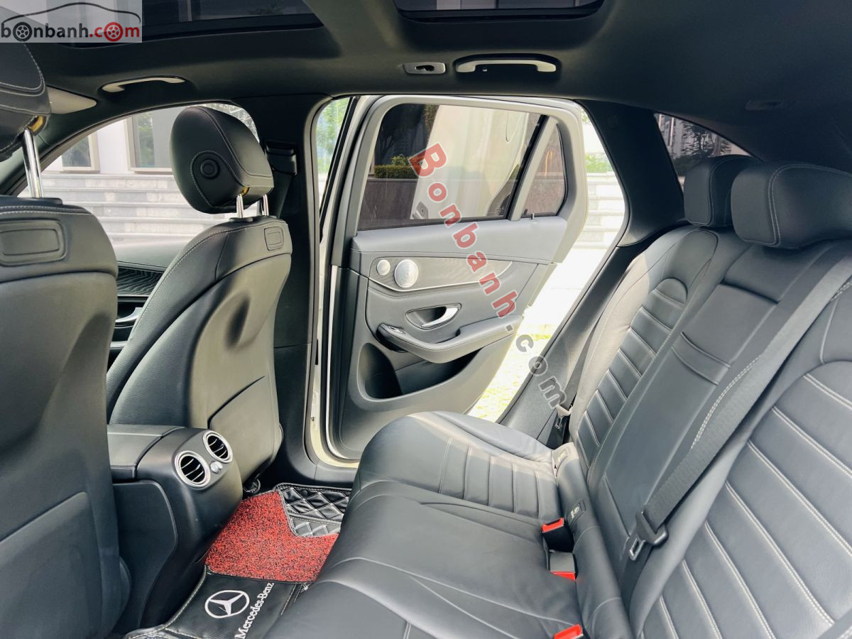 Bán ô tô Mercedes Benz GLC 300 4Matic - 2018 - xe cũ